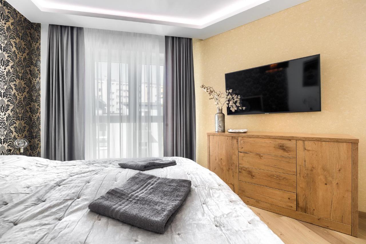 Toress Deptak Apartamento *